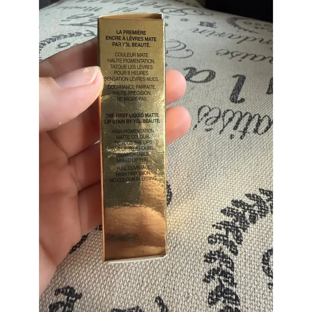 YSl Tatouage Couture Matte Stain Shade 17 Unconventional Coral